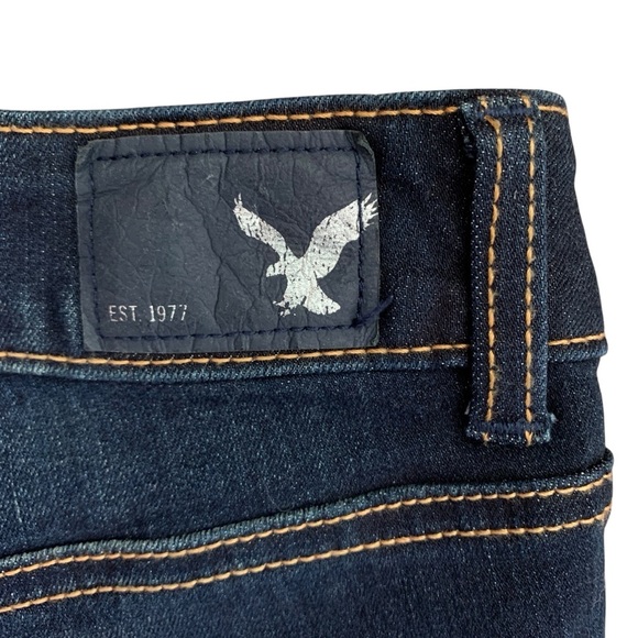 American Eagle MIDI Shorts Womens 8 Blue Dark Wash Super Stretch New - Picture 3 of 6